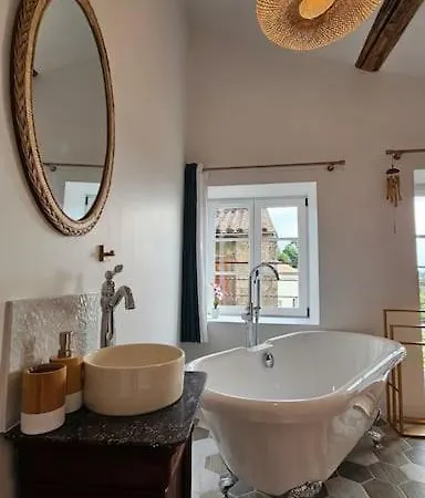 La Fontaine De Charme A 12min Du Puy Dufou * Sevremont