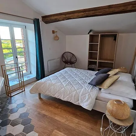 度假居 La Fontaine De Charme A 12min Du Puy Dufou Sevremont